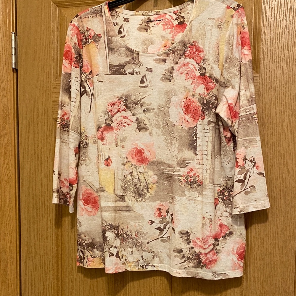 Allison Daley Pink and Cream Floral Blouse 97% Polyester 3% Spandex